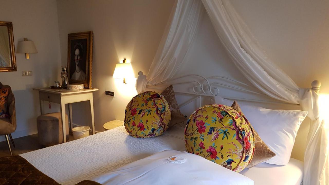 Das Kleine Hotel Iphofen, Fruehstueckszauber, No Waste, Nachhaltig, Nahe Aller Weingueter, Knauf Gips Kg Und Connekt, Kleines Secret Mit Garten & Terrassen, Tv Mirrorring, 55" Tv, Fine Dining, Hunde Willkommen Exterior photo